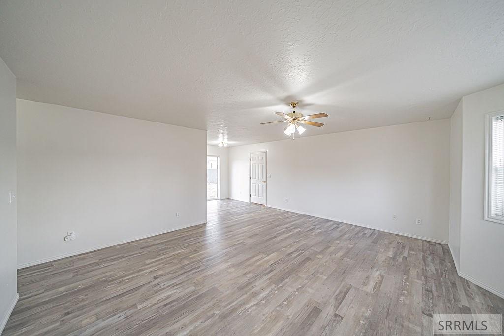 274 Randy Drive Rexburg, ID 83440 - Photo 5 of 35