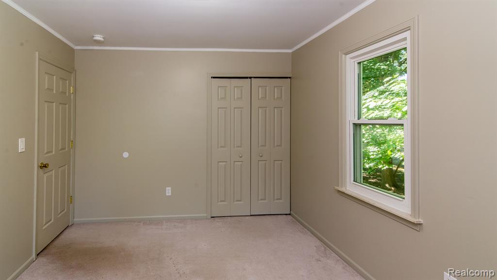 41700 Riggs Road Belleville, MI 48111 - Photo 21 of 47
