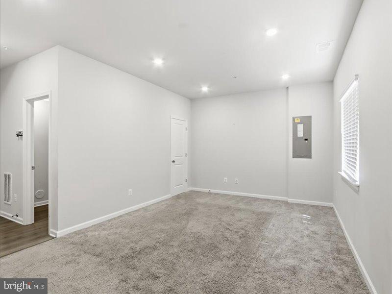 26052 Ridge Road Damascus, MD 20872 - Photo 23 of 35 Gallery Image 23