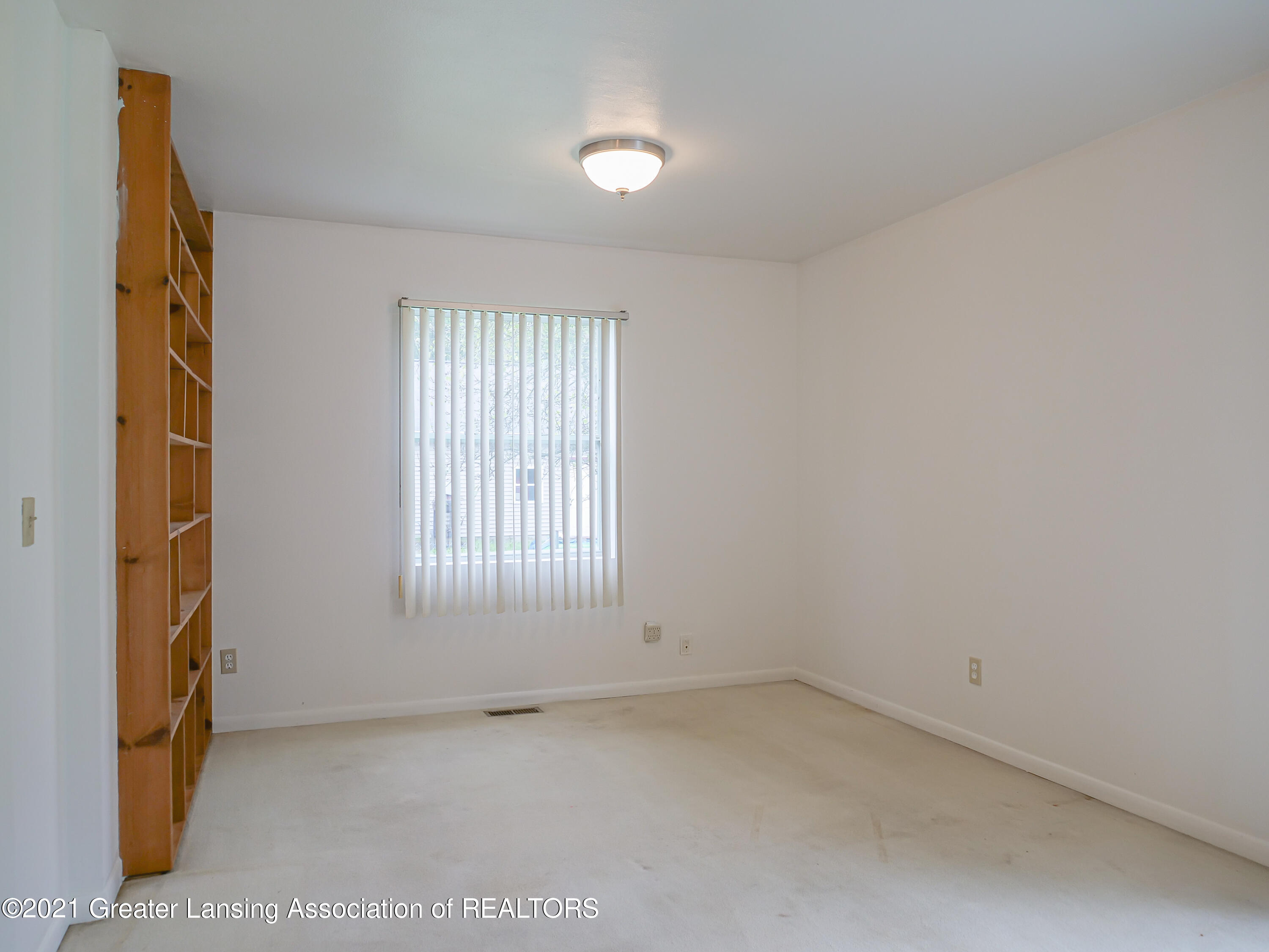 1401 Reo Road Lansing, MI 48910 - Photo 27 of 38 1401_Reo_Rd-30