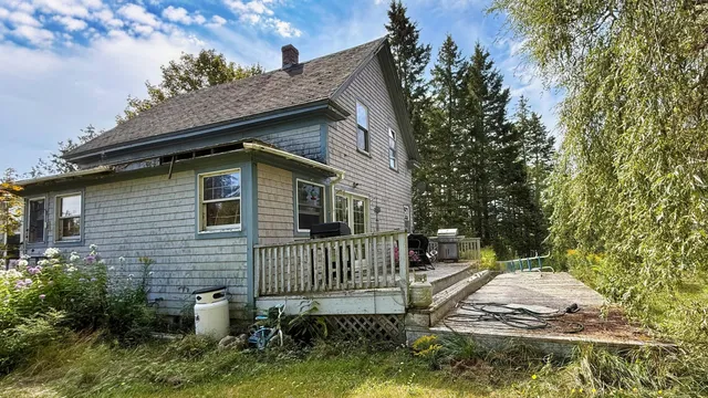 $165,000 | 340 North Lubec Road, Lubec, ME 04652