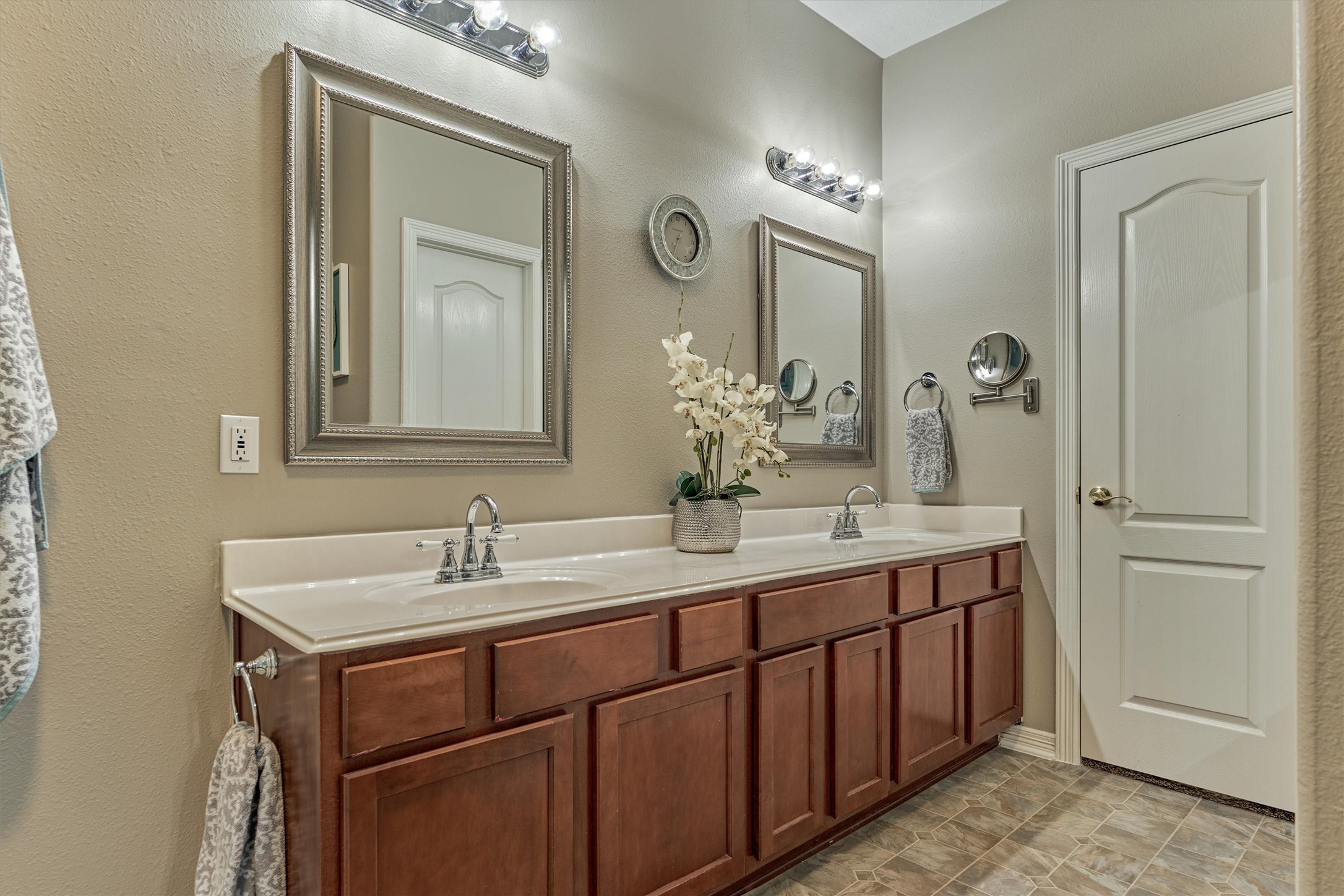 2203 Nicholas Crossing Conroe, TX 77304 - Photo 17 of 37