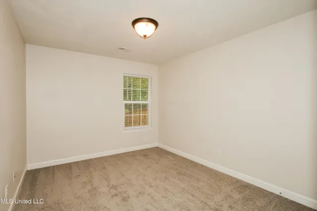 $2,085 | 7189 Lucia Lane, Walls, MS 38680