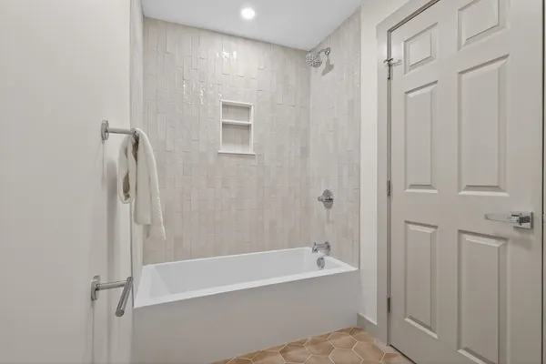 $550,000 | 79 Fox Street, Worcester, MA 01604
