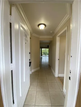 $1,750 | 4235 North University Drive, Unit 301, Sunrise, FL 33351