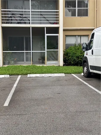 $1,750 | 4235 North University Drive, Unit 301, Sunrise, FL 33351