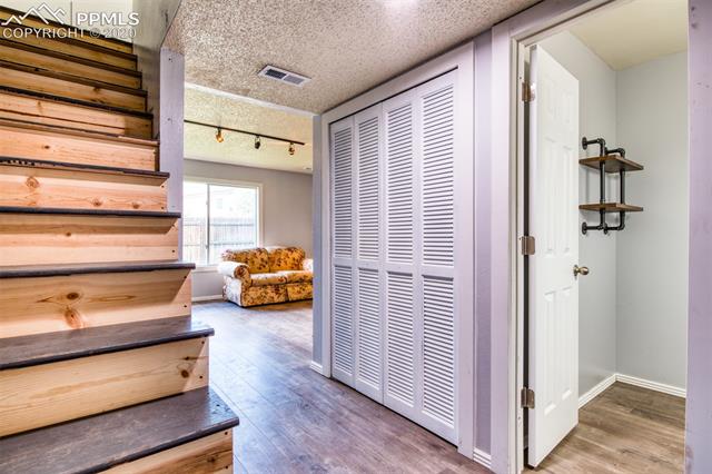 4725 Barnes Road Colorado Springs, CO 80917 - Photo 22 of 39