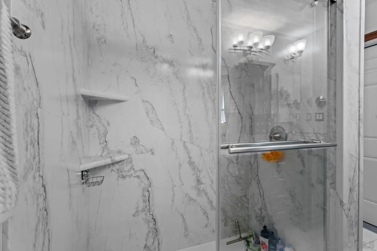 1214 Cook Street Ramona, CA 92065 - Photo 21 of 72 Primary Bath/Spa