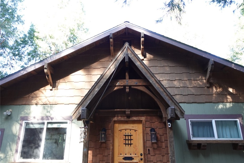 23950 Bowl Road Crestline, CA 92325 - Photo 3 of 71