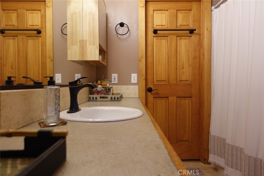 23950 Bowl Road Crestline, CA 92325 - Photo 58 of 71