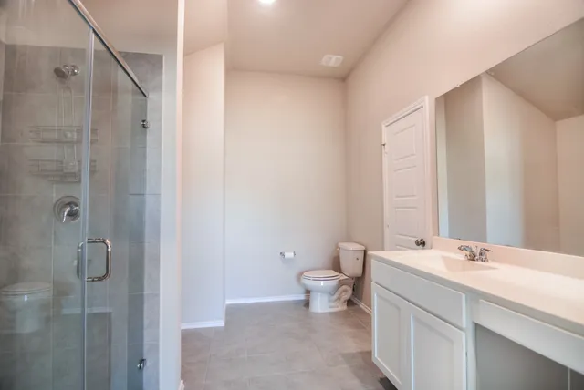 $1,950 | 21434 Holly Heights Road, Cypress, TX 77433