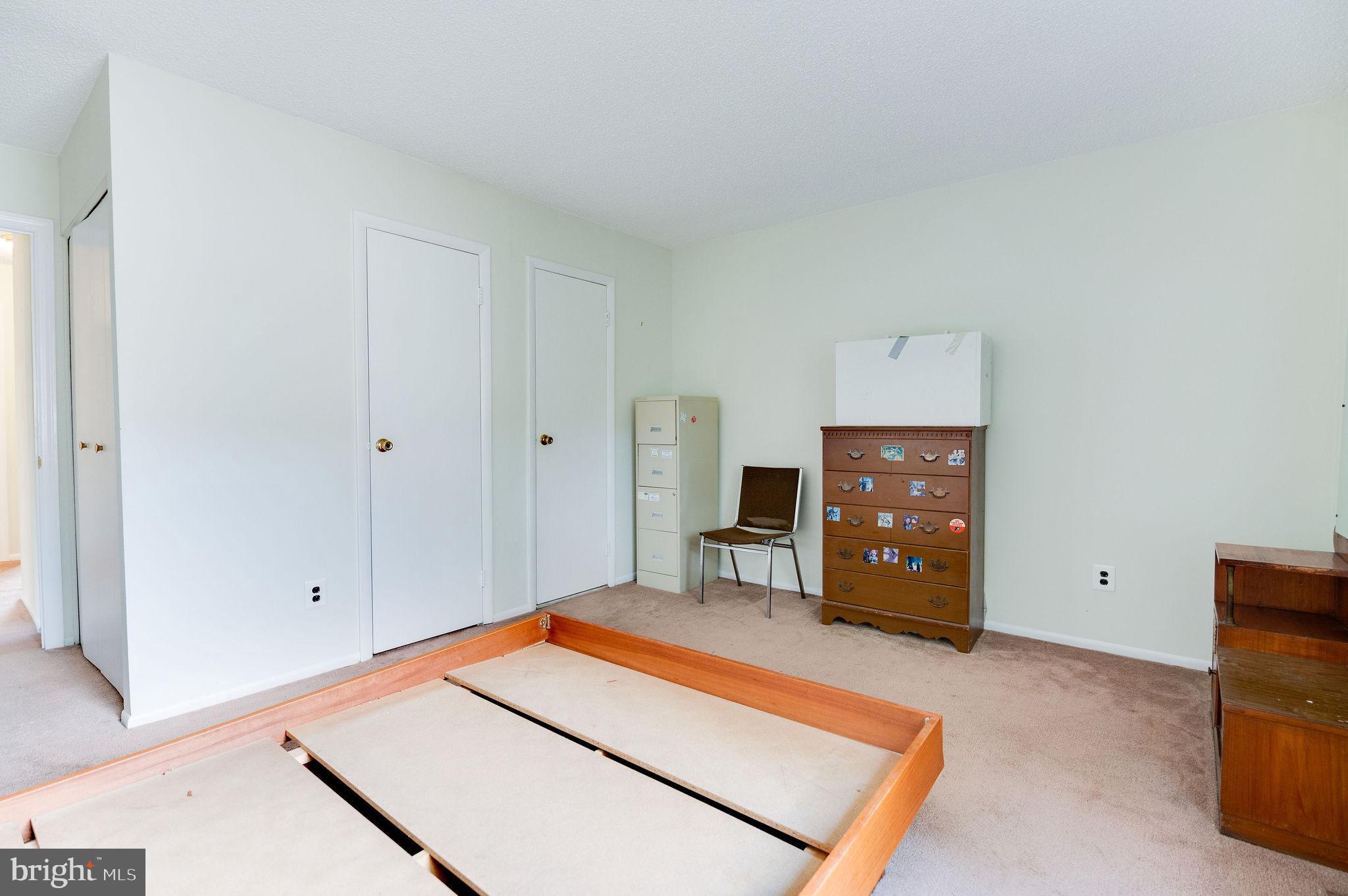 21 Alexander Court Voorhees, NJ 08043 - Photo 20 of 31 Primary Bedroom