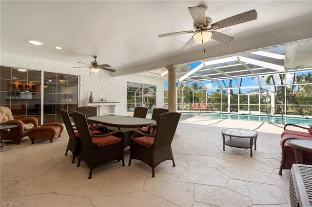 $2,750,000 | 503 Neapolitan Way, Naples, FL 34103
