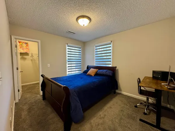 $235,000 | 10 Sherwood Street, Kingstree, SC 29556