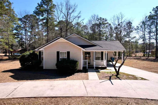 $245,000 | 10 Sherwood Street, Kingstree, SC 29556