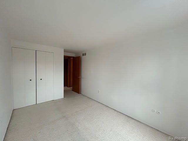 5045 Crooks Road, Unit 24 Royal Oak, MI 48073 - Photo 19 of 30