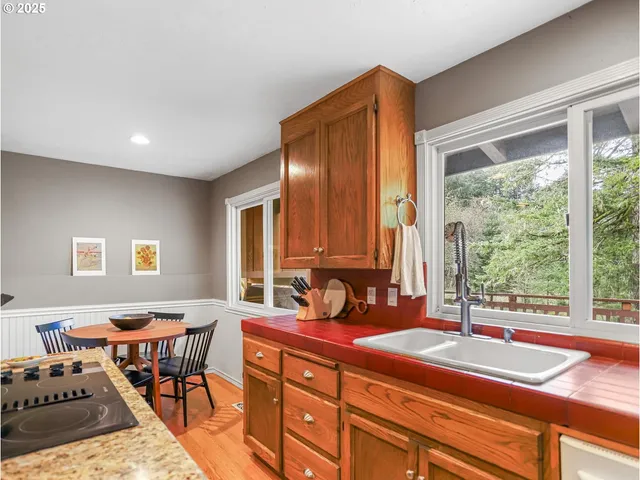 $975,000 | 45990 Southeast Jadrny Road, Sandy, OR 97055