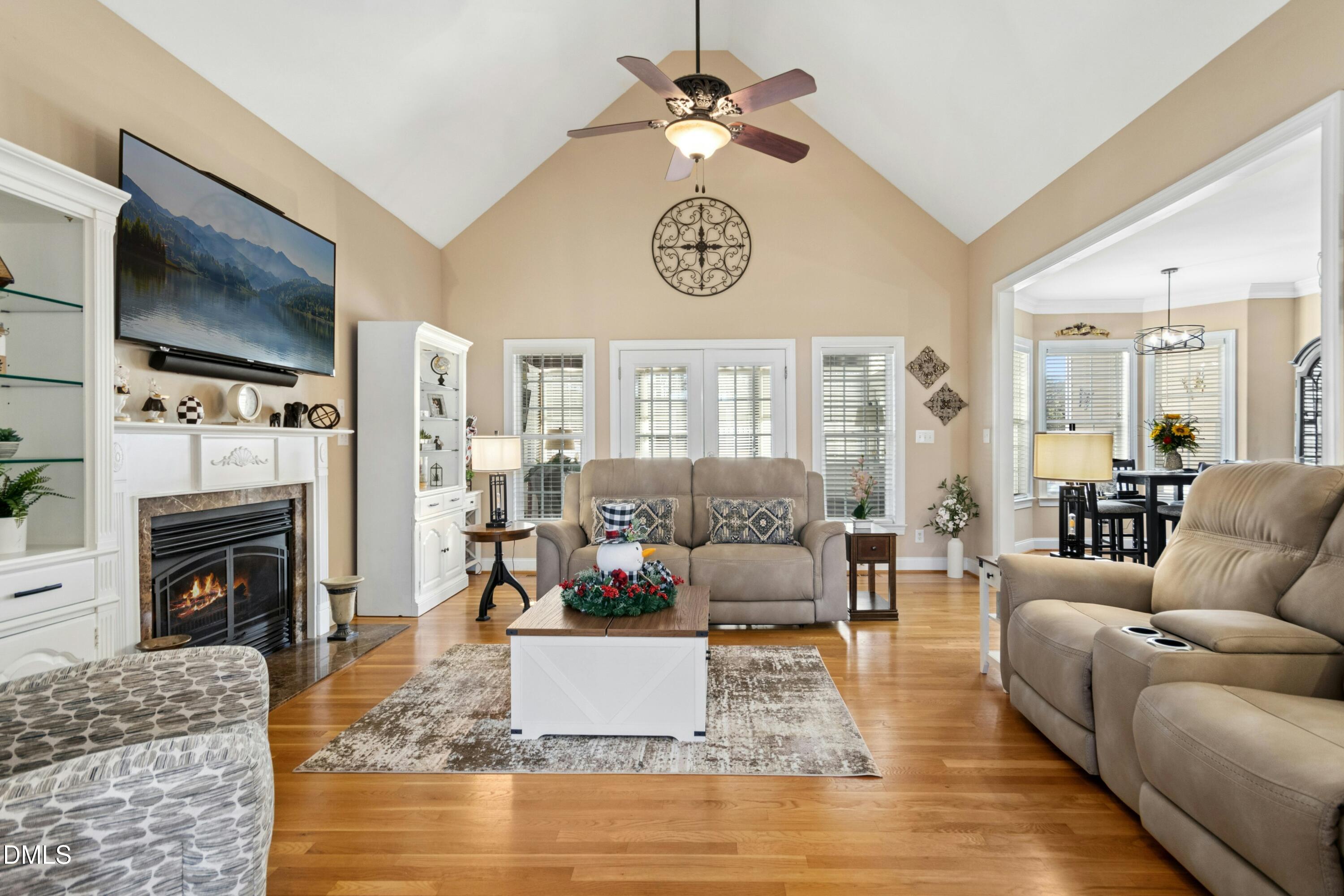 849 Gor An Farm Road Selma, NC 27576 - Photo 7 of 33 Living Room