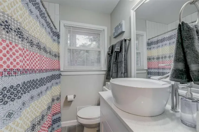 $3,500 | 3041 Pasadena Drive, Decatur, GA 30032