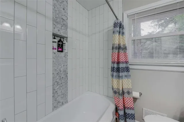 $3,500 | 3041 Pasadena Drive, Decatur, GA 30032