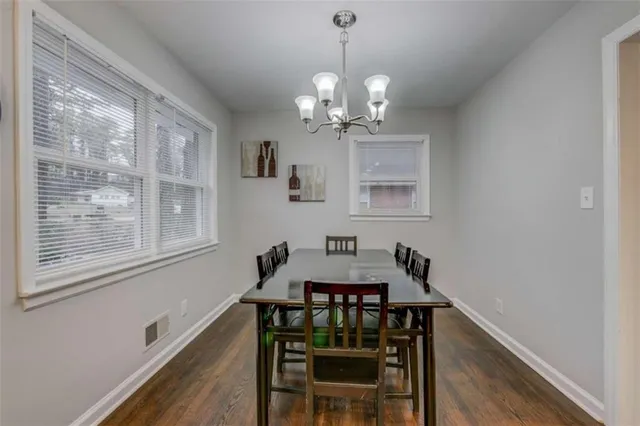 $3,500 | 3041 Pasadena Drive, Decatur, GA 30032