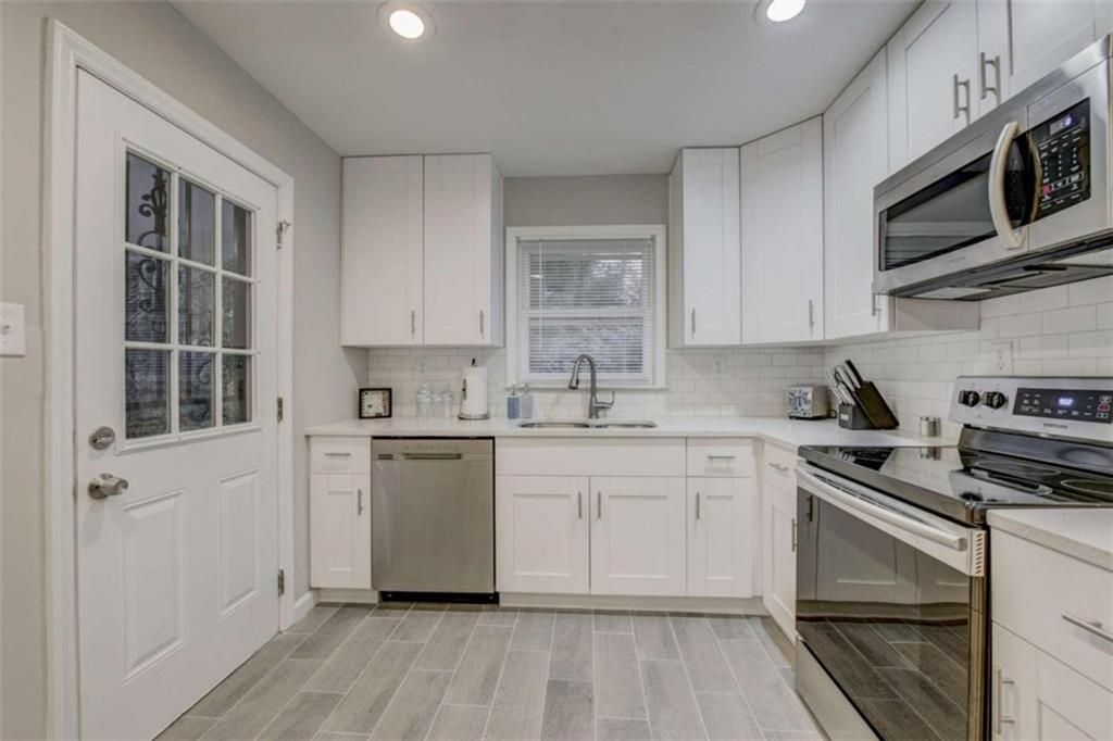 3041 Pasadena Drive Decatur, GA 30032 - Photo 8 of 21