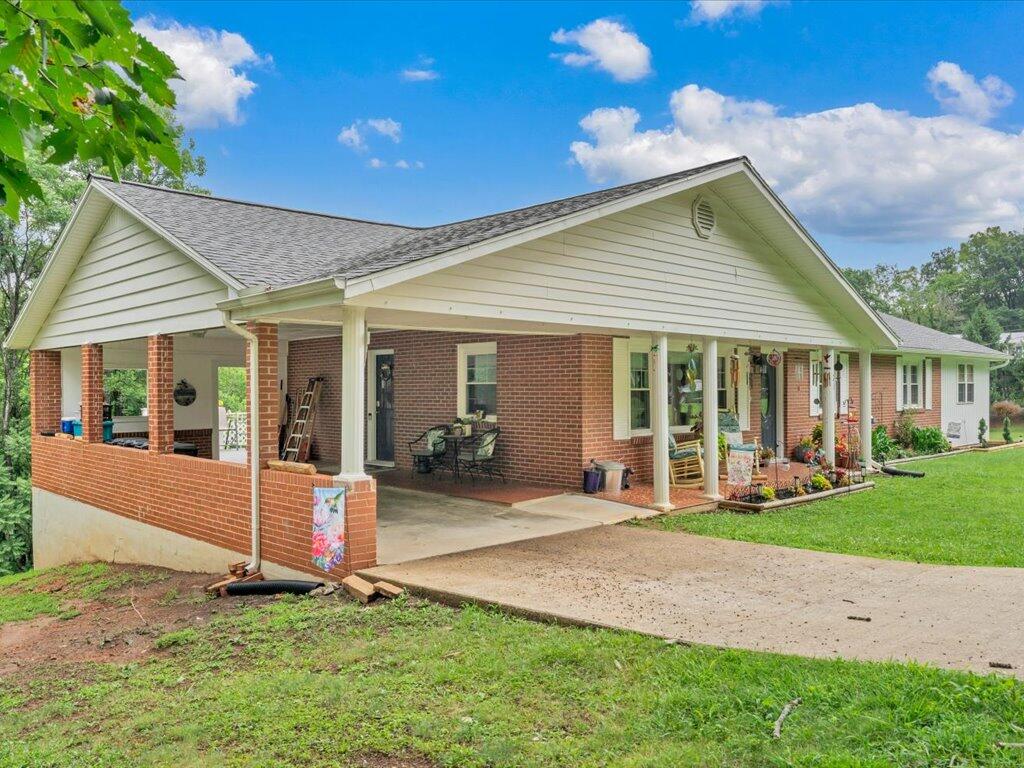 21 Thomas Road Collinsville, VA 24078 - Photo 47 of 49 47-MIB01714