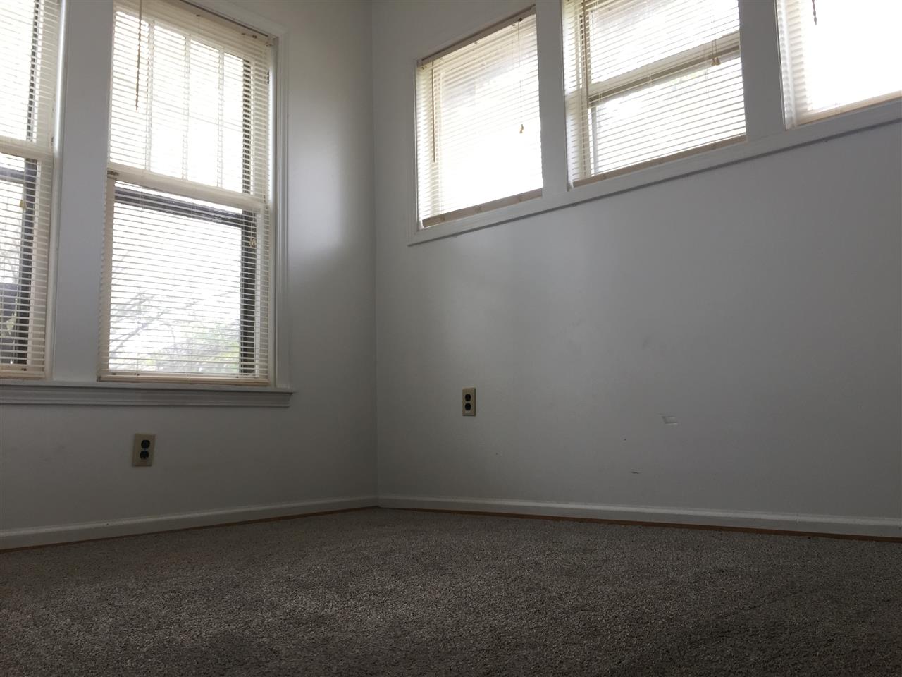 2734 Miller Road Flint, MI 48503 - Photo 14 of 30 Bed 2 - Main Floor