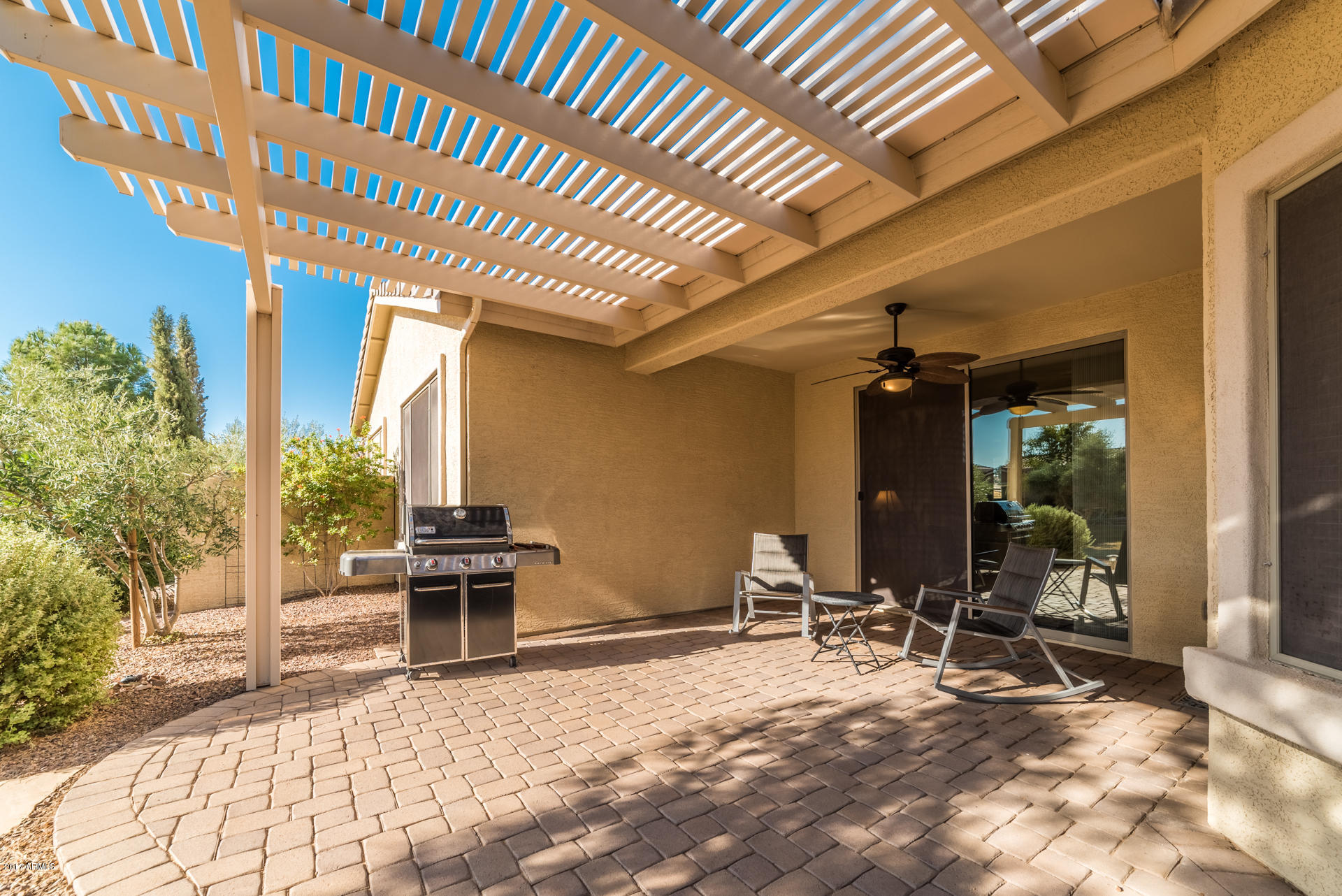 20320 North Goodman Road Maricopa, AZ 85138 - Photo 5 of 47 _JJS3741-HDR