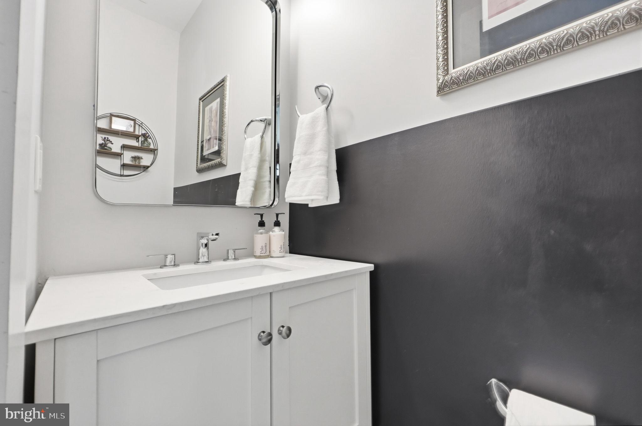 1216 I Street Northeast, Unit B Washington, DC 20002 - Photo 10 of 40 Convenient main level half bath