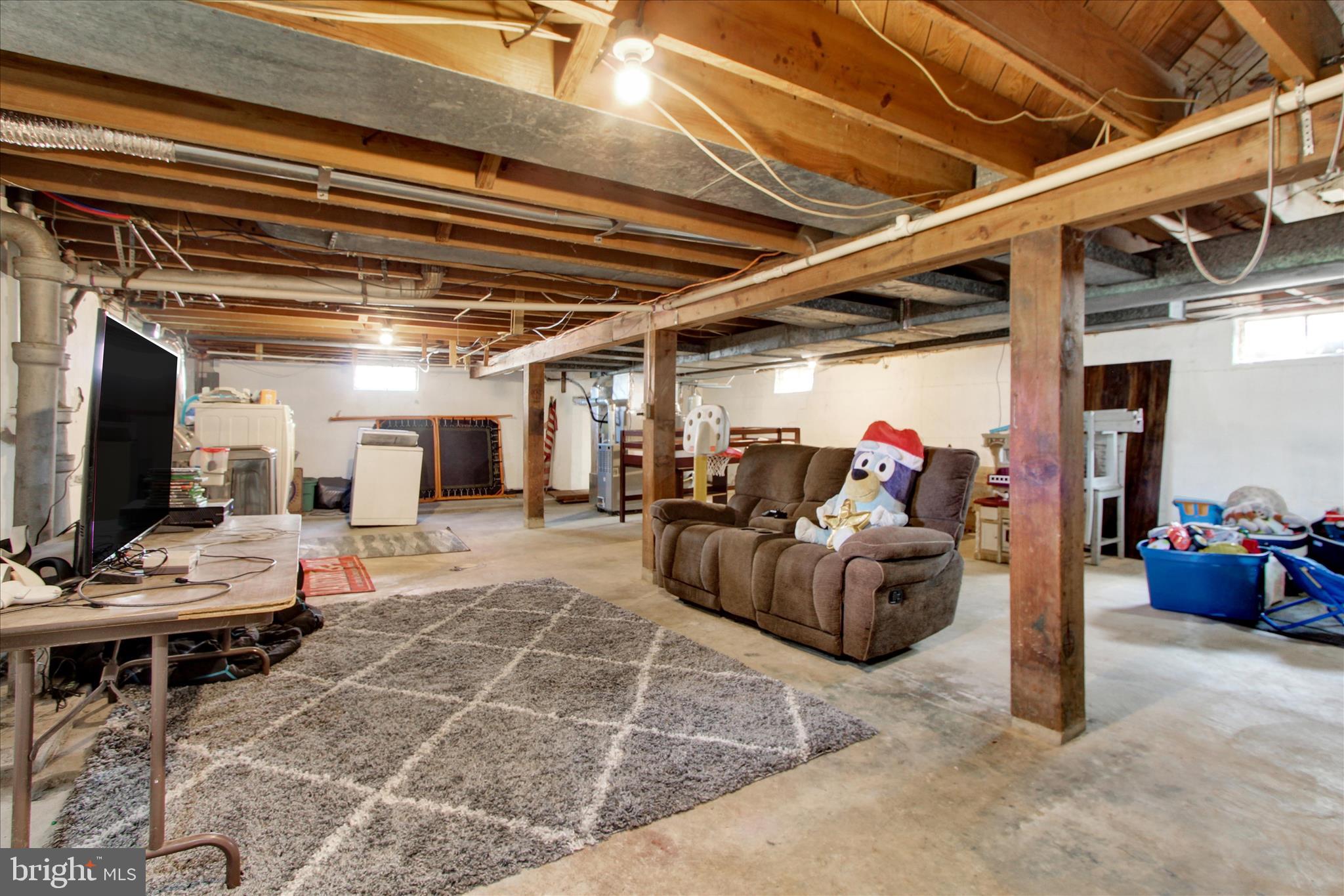 2250 South Queen Street York, PA 17402 - Photo 17 of 25