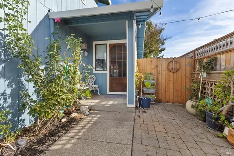 $639,999 | 101 Pinewood Court, Cotati, CA 94931