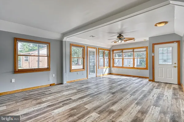 $454,900 | 305 West Shady Lane, Enola, PA 17025