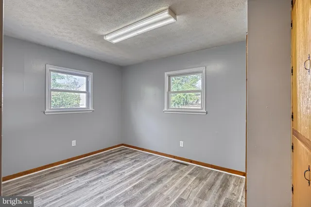 $454,999 | 305 West Shady Lane, Enola, PA 17025