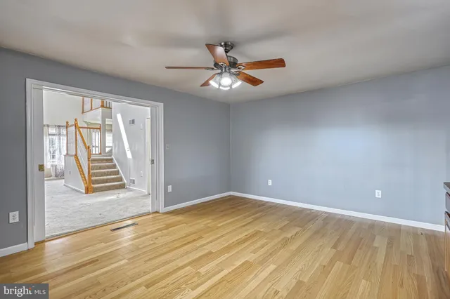 $454,999 | 305 West Shady Lane, Enola, PA 17025