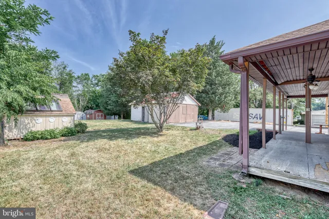 $454,999 | 305 West Shady Lane, Enola, PA 17025