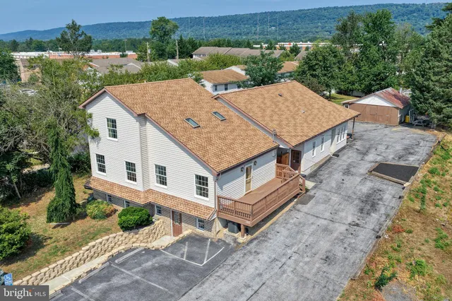 $454,999 | 305 West Shady Lane, Enola, PA 17025