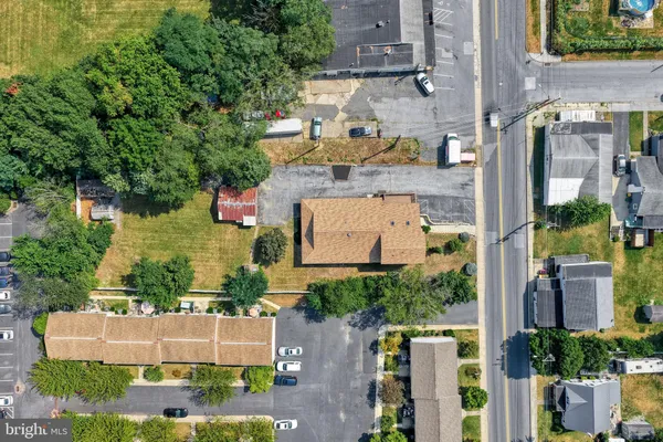 $454,900 | 305 West Shady Lane, Enola, PA 17025