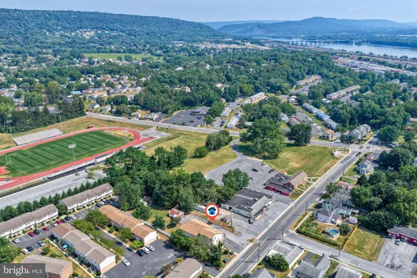 $454,900 | 305 West Shady Lane, Enola, PA 17025