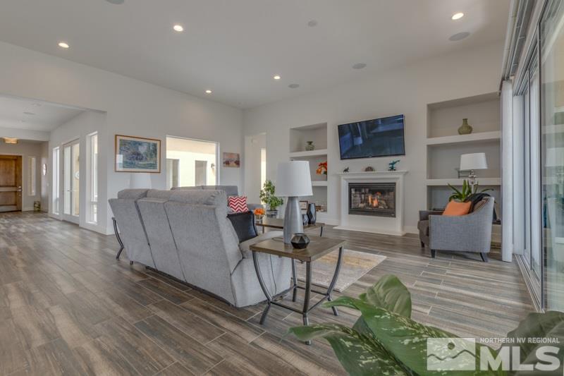 13336 Travertine Lane Reno, NV 89511 - Photo 9 of 34 Photo 9