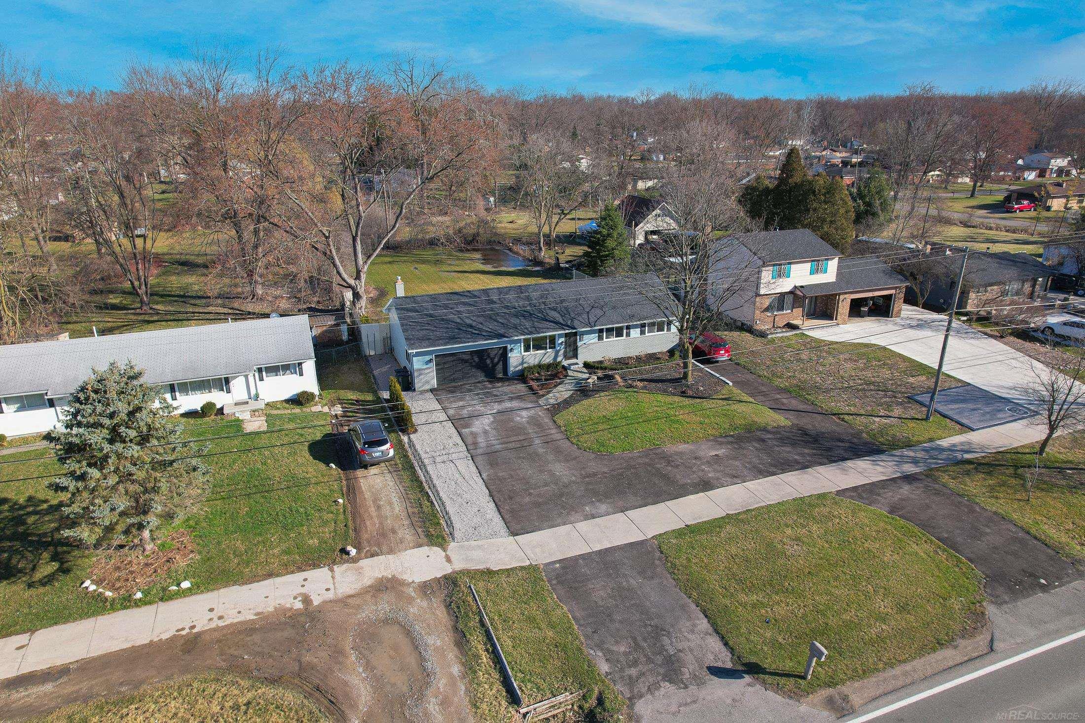 8869 21 Mile Road Shelby, MI 48317 - Photo 6 of 22