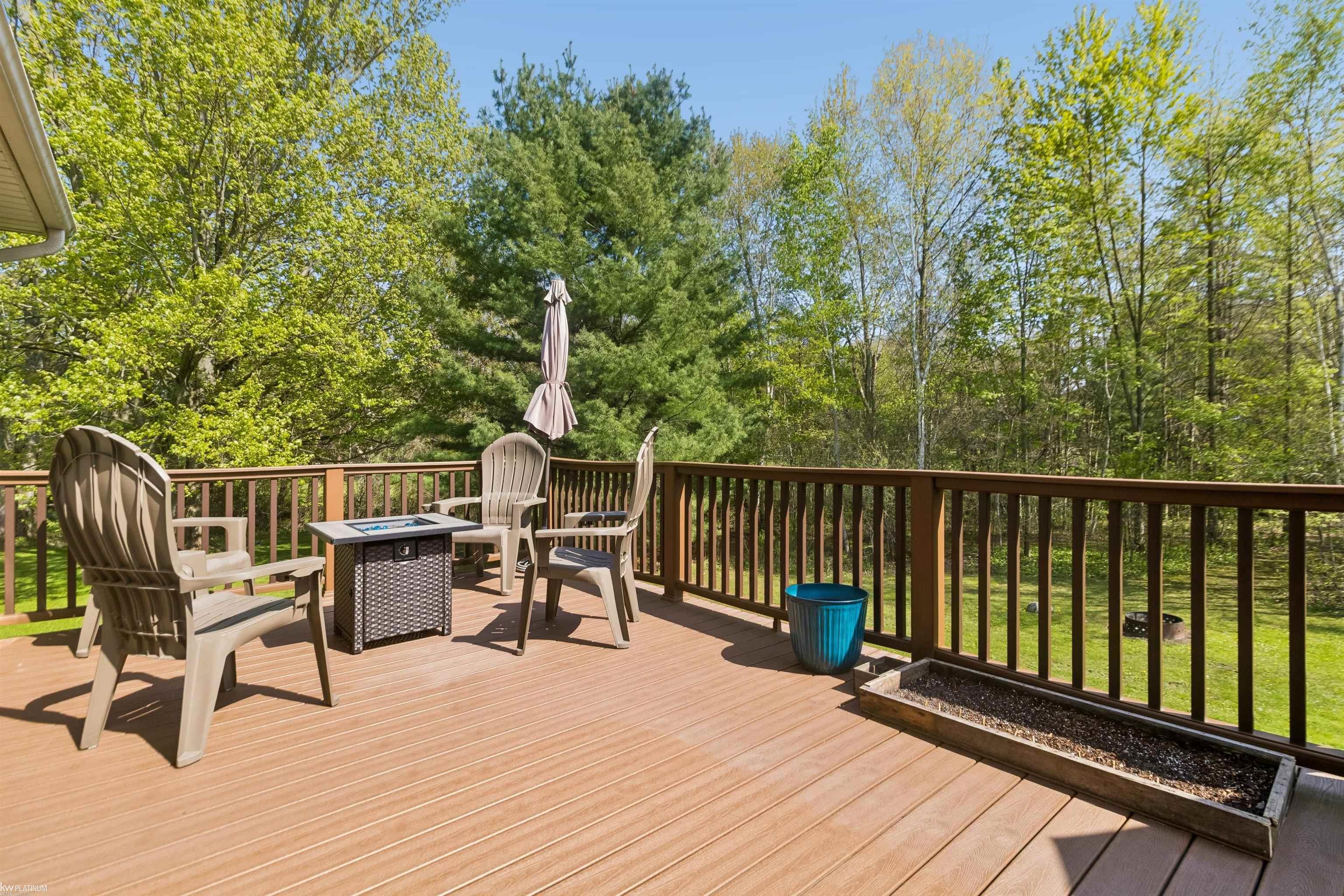 6527 Genaw Road Algonac, MI 48001 - Photo 44 of 45