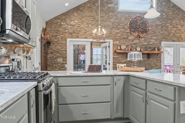 $890,000 | 150 Rice Road, Unit TR 1, Flag Pond, TN 37657