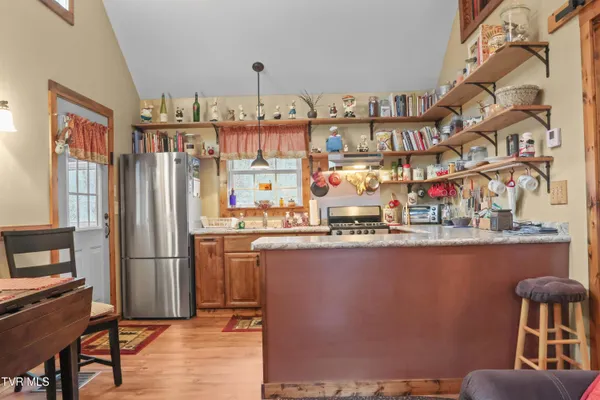 $890,000 | 150 Rice Road, Unit TR 1, Flag Pond, TN 37657