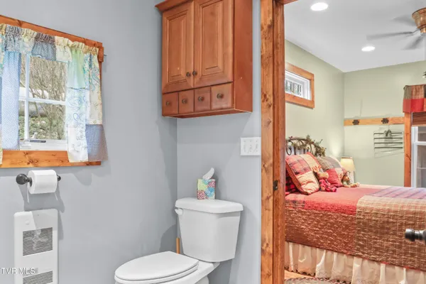 $890,000 | 150 Rice Road, Unit TR 1, Flag Pond, TN 37657