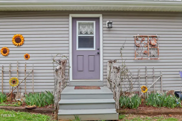 $890,000 | 150 Rice Road, Unit TR 1, Flag Pond, TN 37657