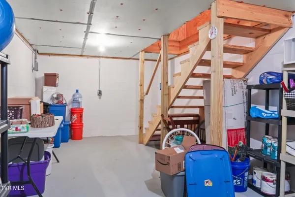 $890,000 | 150 Rice Road, Unit TR 1, Flag Pond, TN 37657