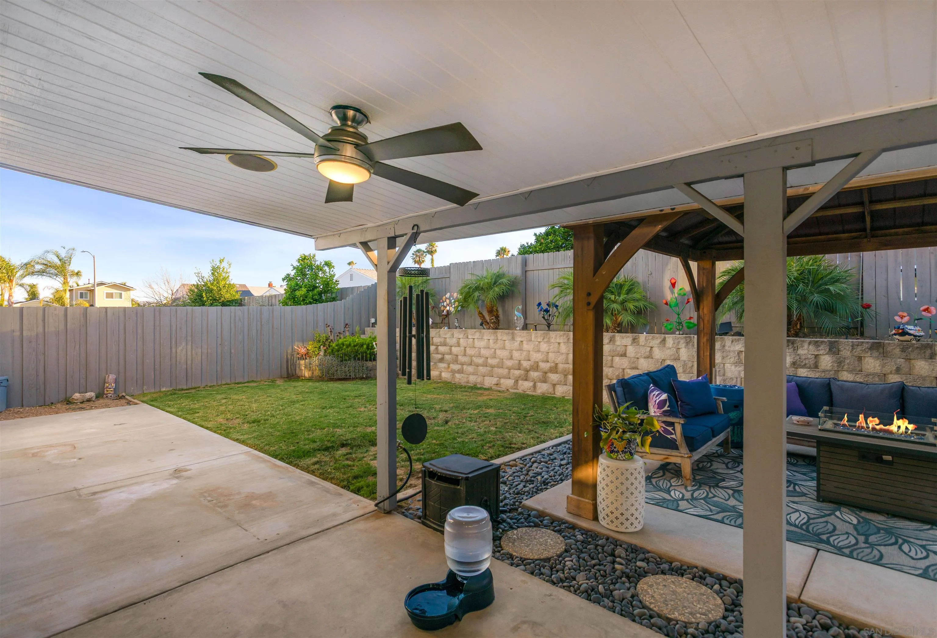 10014 Gem Tree Way Santee, CA 92071 - Photo 33 of 40