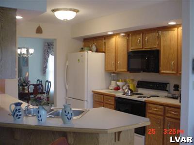 4175 Alder Road Bethlehem, PA 18020 - Photo 3 of 8 Gallery Image 3
