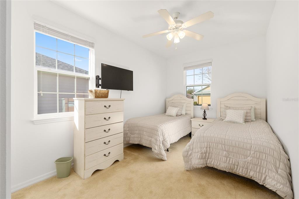 5616 Northwest 37th Lane Road Ocala, FL 34482 - Photo 7 of 49